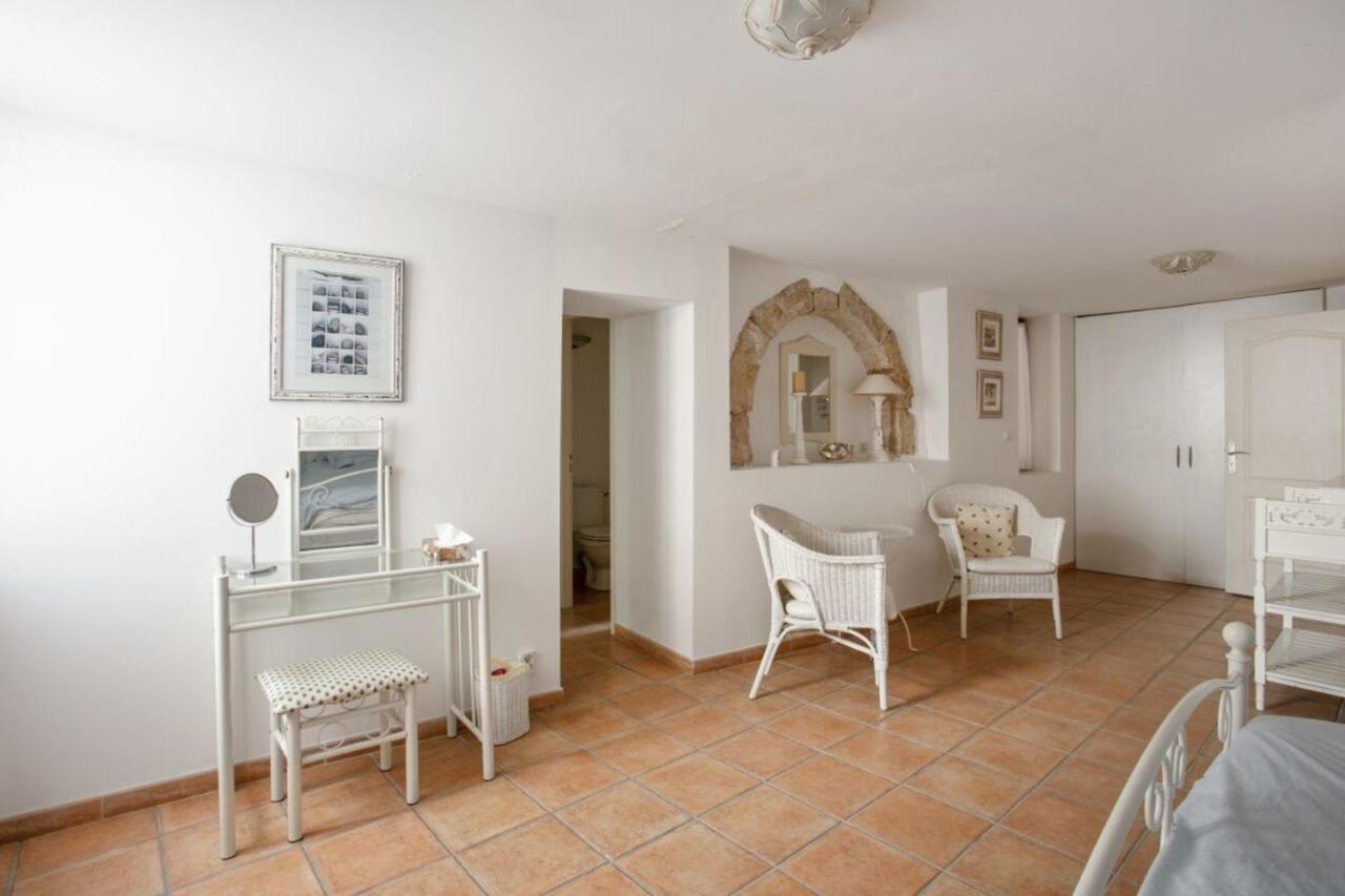 Charming And Quaint 2-Bed House In Marseillan Villa Luaran gambar